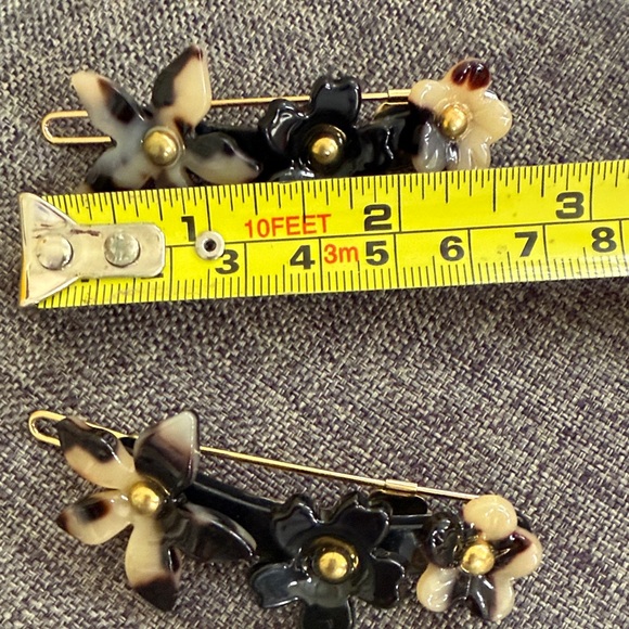 France Luxe Floral Hair Clips - Black and Cream tortoise NEW - Picture 4 of 4